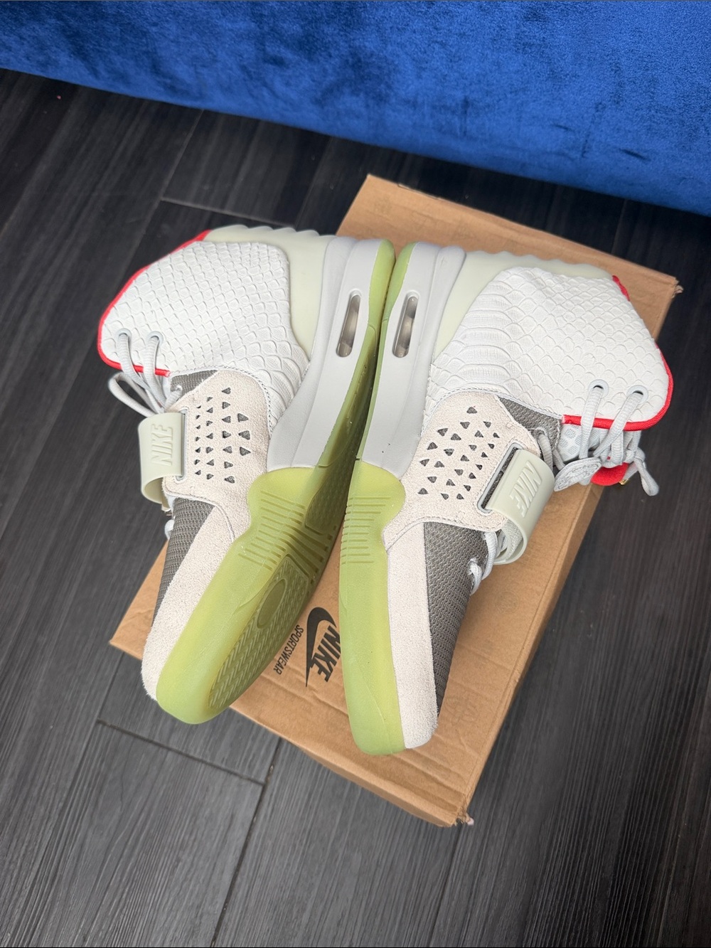 NIKE YEEZY Gray Sneakers with Red Lining and Lime-Green Sole - Picture 6 of 8